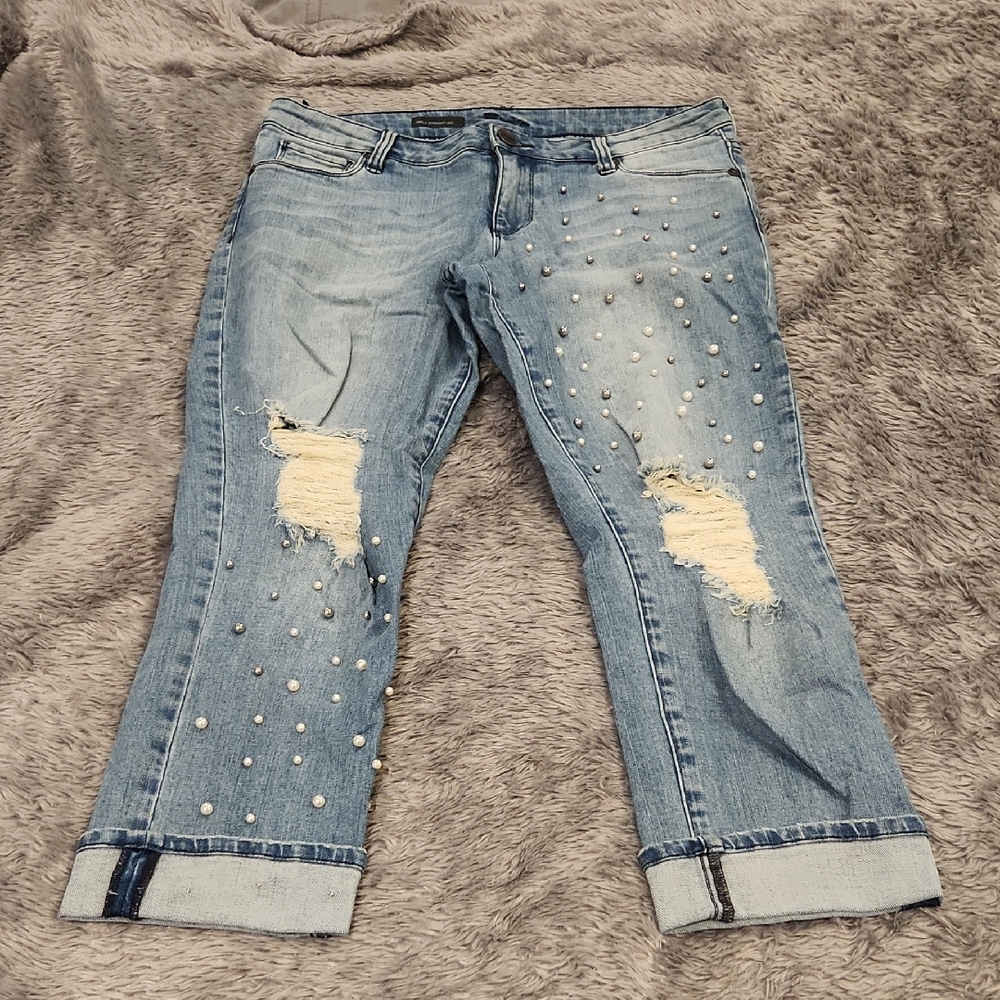 Kut from the Kloth Light Blue Pearl-Embellished Cropped Jeans